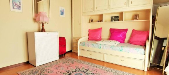 Apartamento de 4 divisões em Treviglio, Italy N.º 27815 19