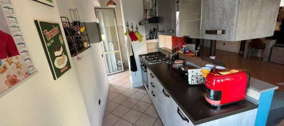 3 Schlafzimmer Wohnung in Seregno, Italy, Nr. 364350 10