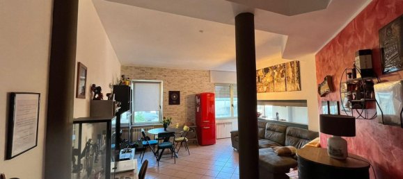 3 Schlafzimmer Wohnung in Seregno, Italy, Nr. 364350 3