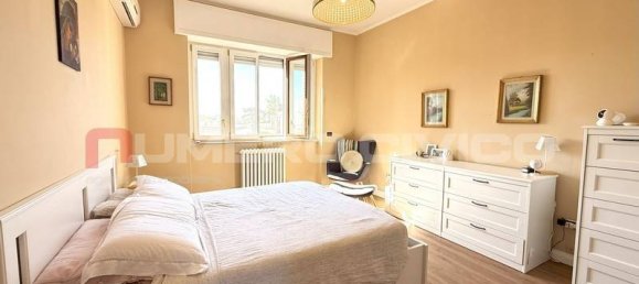 Apartamento de 3 dormitorios en Foggia, Italy No. 354710 13