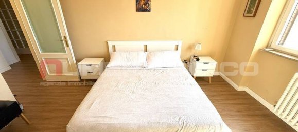 Apartamento de 3 dormitorios en Foggia, Italy No. 354710 14