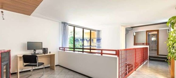 Villa de 8 habitaciónes en Fiesso d'Artico, Italy No. 163545 14