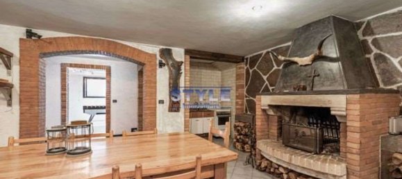 Villa de 8 habitaciónes en Fiesso d'Artico, Italy No. 163545 12