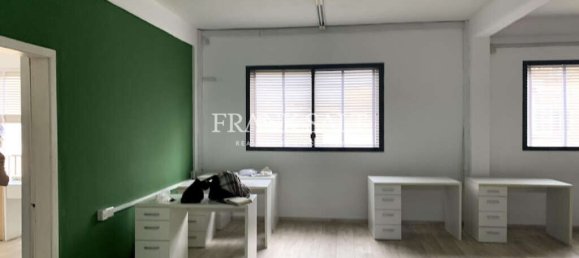 Офис 130м² в Слима, Мальта № 12802 2