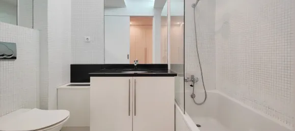 3 bedrooms Duplex in Lisbon, Portugal No. 106713 8