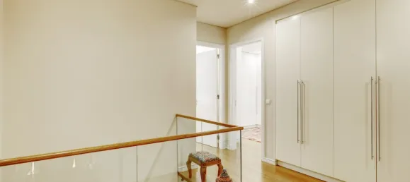 3 bedrooms Duplex in Lisbon, Portugal No. 106713 3