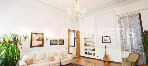 3 bedrooms Apartment in Venice, Italy No. 127310 2