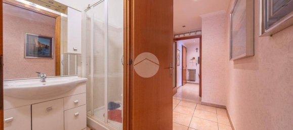 Apartamento de 2 dormitorios en Tivoli, Italy No. 312866 14