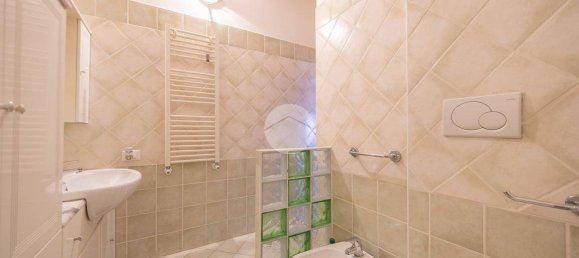 Apartamento de 2 dormitorios en Tivoli, Italy No. 312866 24