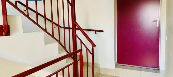 Здание 550м² в Вилле-Котре, Франция № 83079 3