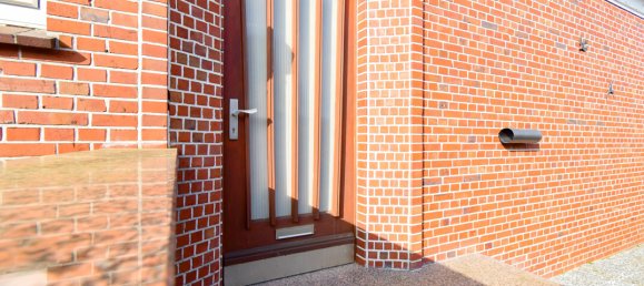 4 rooms House in Leer, Germany No. 204724 50