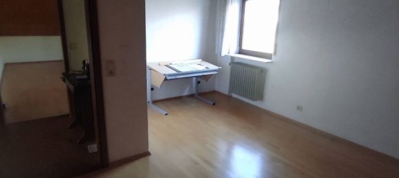 Casa de 5 divisões em Kaiserslautern, Germany N.º 291548 2