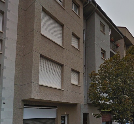 Apartamento de 3 dormitorios en Vic, Spain No. 253576
