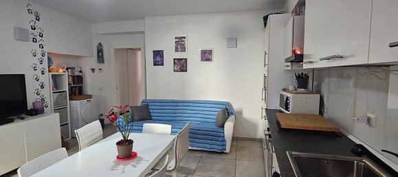 2-Zimmer Gewerbliche Immobilie in Fino Mornasco, Italy, Nr. 174657 6