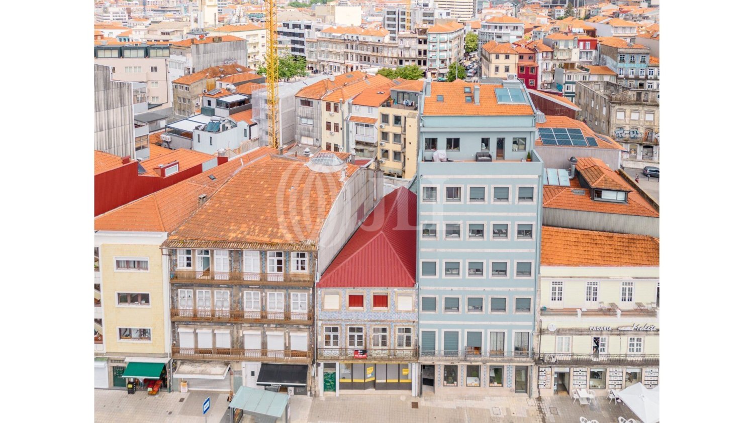  عقار تجاري في Porto, Portugal 334متر مربع رقم 140872