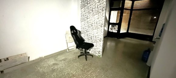 68m² Commercial property in Zaragoza, Spain No. 155055 4