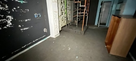 68m² Commercial property in Zaragoza, Spain No. 155055 10