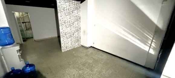 68m² Commercial property in Zaragoza, Spain No. 155055 6