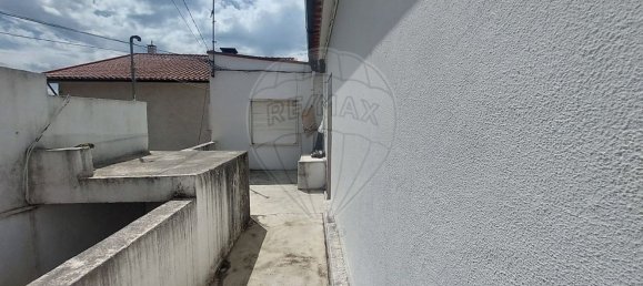 4 chambres Maison à Coimbra, Portugal No. 161044 2