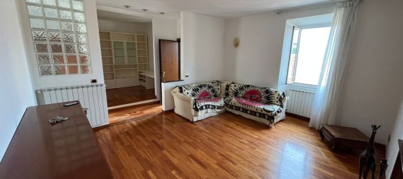 3-Zimmer Penthouse in Grottaferrata, Italy, Nr. 141404 4