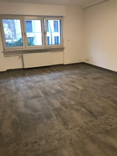 4غرفة شقة في Frankfurt am Main, Germany رقم 341993