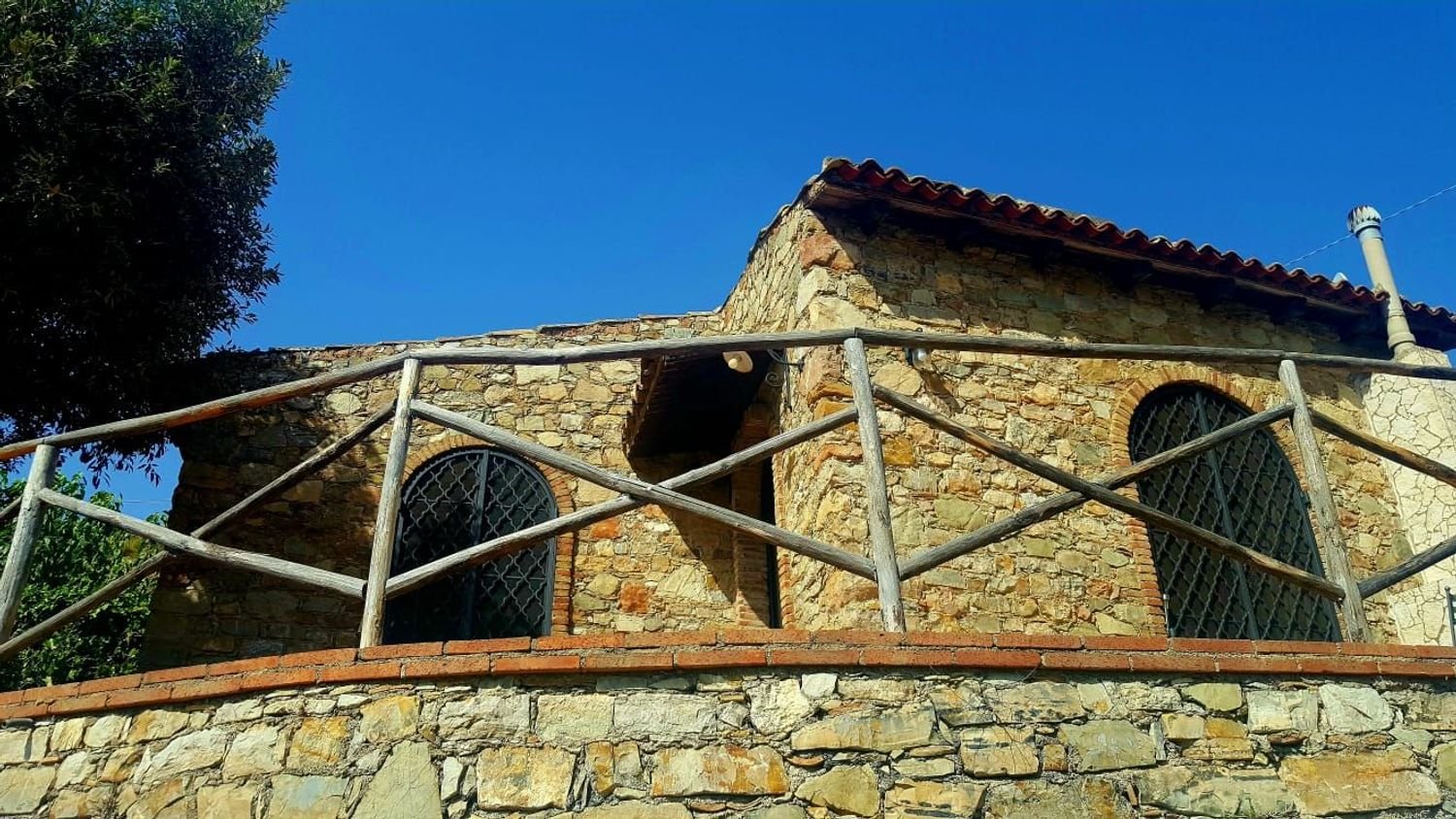 3 rooms Villa in Castelmola, Italy No. 170998