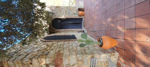 3 rooms Villa in Castelmola, Italy No. 170998 5