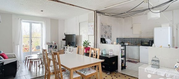 5 rooms Townhouse in Jussy-le-Chaudrier, France No. 51343 8