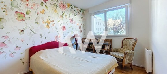 3 chambres Appartement à Reims, France No. 159480 6