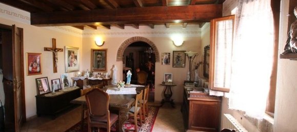 Villa de 8 divisões em Mirandola, Italy N.º 83995 7