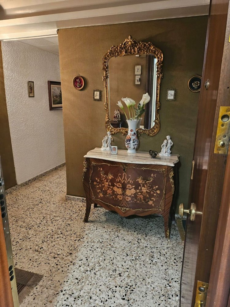 3 bedrooms Apartment in Zaragoza, Spain No. 251546