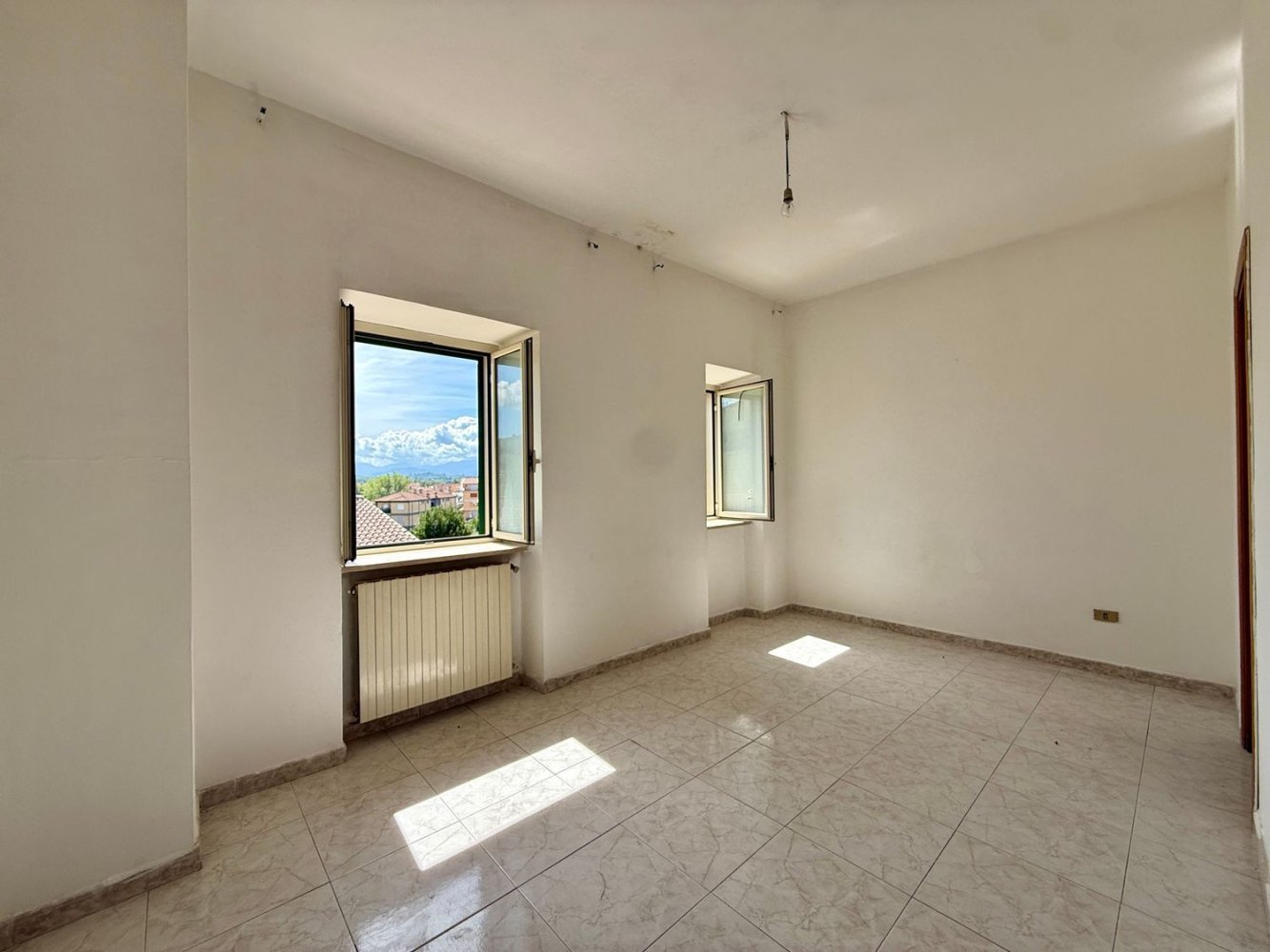 3 bedrooms Apartment in Fontana Liri, Italy No. 343398