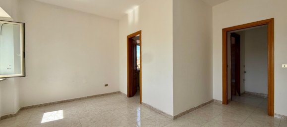 3 bedrooms Apartment in Fontana Liri, Italy No. 343398 2