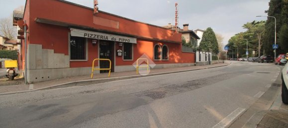 270m² Commercial property in Udine, Italy No. 138634 20