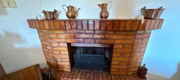 Дом с 4 комнатами в Орбетелло, Италия № 81722 3