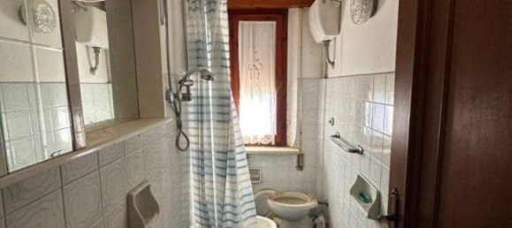 Дом с 4 комнатами в Орбетелло, Италия № 81722 11