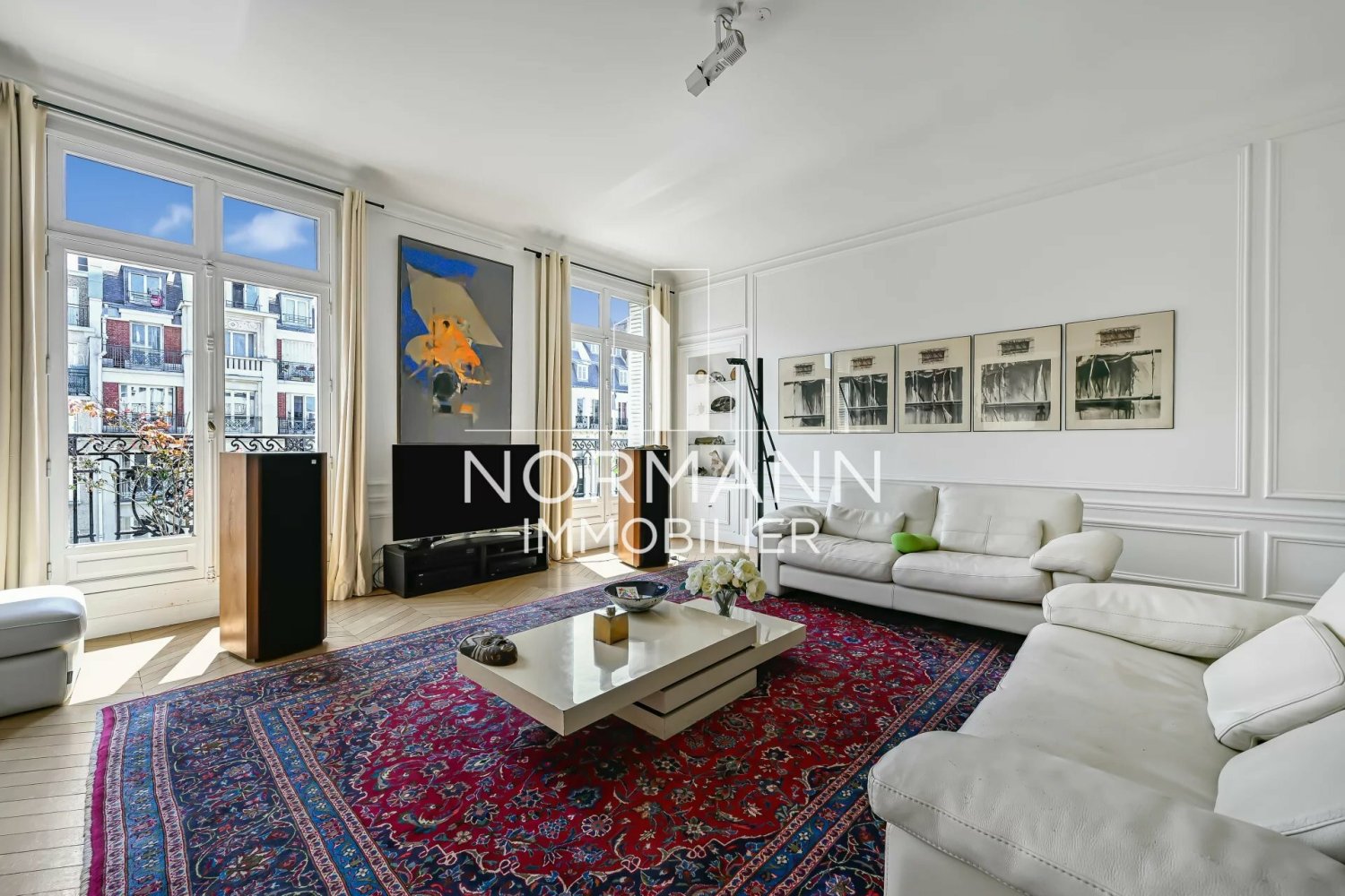 5 Schlafzimmer Wohnung in Paris, France, Nr. 336994