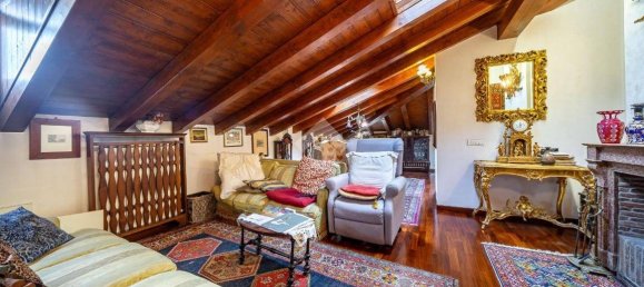 Квартира с 2 спальнями в Карпи, Италия № 105450 8