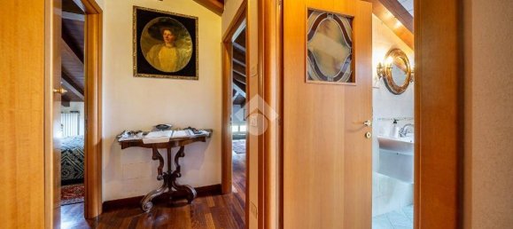 Квартира с 2 спальнями в Карпи, Италия № 105450 11