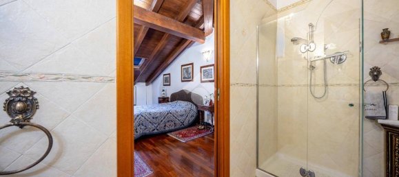 Квартира с 2 спальнями в Карпи, Италия № 105450 17