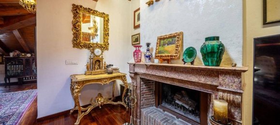 Квартира с 2 спальнями в Карпи, Италия № 105450 9