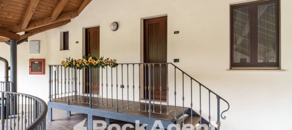 5 rooms Building in Sannazzaro de' Burgondi, Italy No. 265540 12