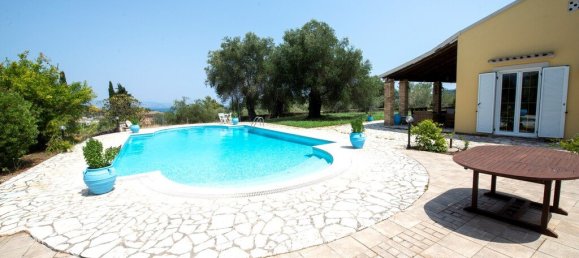 5 bedrooms Villa in Corfu, Greece No. 3815 24