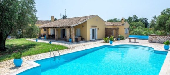 5 bedrooms Villa in Corfu, Greece No. 3815 22