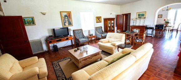 5 bedrooms Villa in Corfu, Greece No. 3815 10