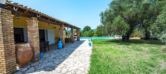 5 bedrooms Villa in Corfu, Greece No. 3815 26