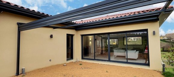 3 bedrooms House in Julienas, France No. 206330 11