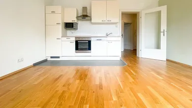 2غرفة شقة في Meidling, Austria رقم 228205