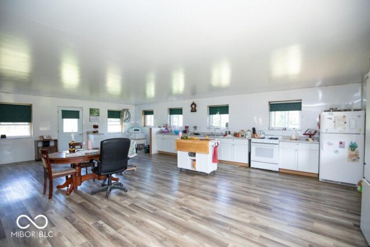  Land in North Vernon, USA No. 489490