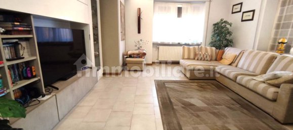 3 Schlafzimmer Wohnung in Pistoia, Italy, Nr. 48812 6